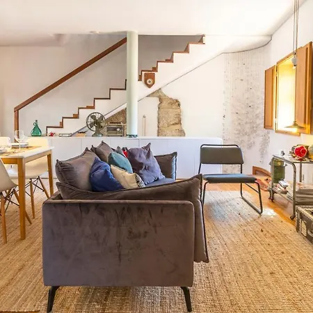 Pelames 51 By Lovelystay Apartment